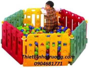 Bể bóng lục giác nhiều màu sắc